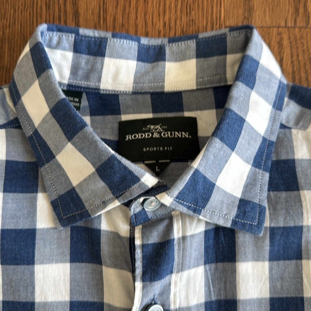Men's Rodd & Gunn Button Down Shirt - Picture 3 of 5